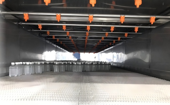 آلة الاحترار للمشروبات الغازية